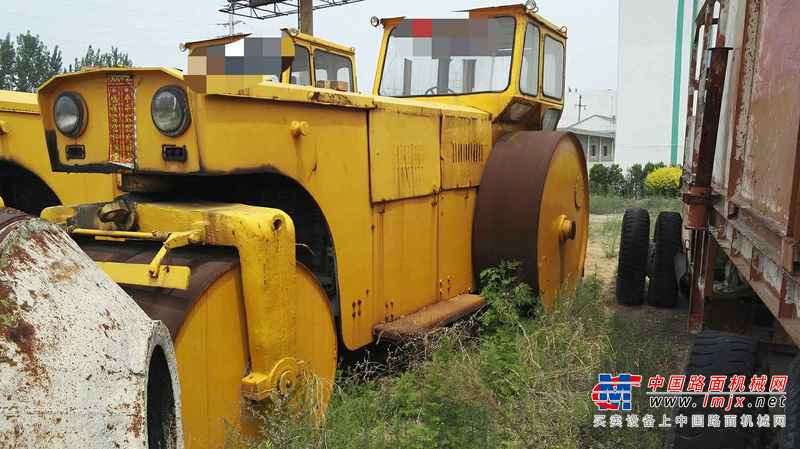 山西出售转让二手16000小时2003年洛建3Y18X21双钢轮压路机