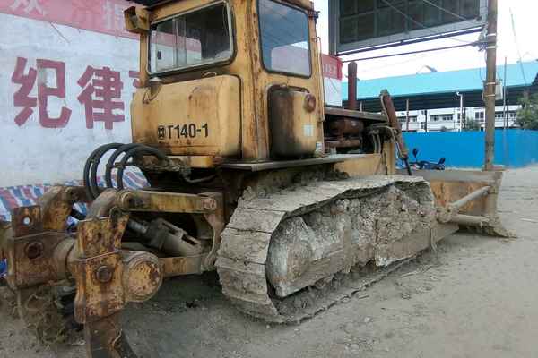 贵州出售转让二手9988小时2003年宣工T140推土机