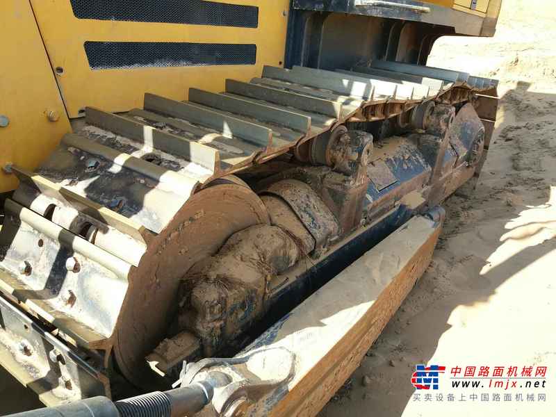 陕西出售转让二手5000小时2010年东方红T140N推土机