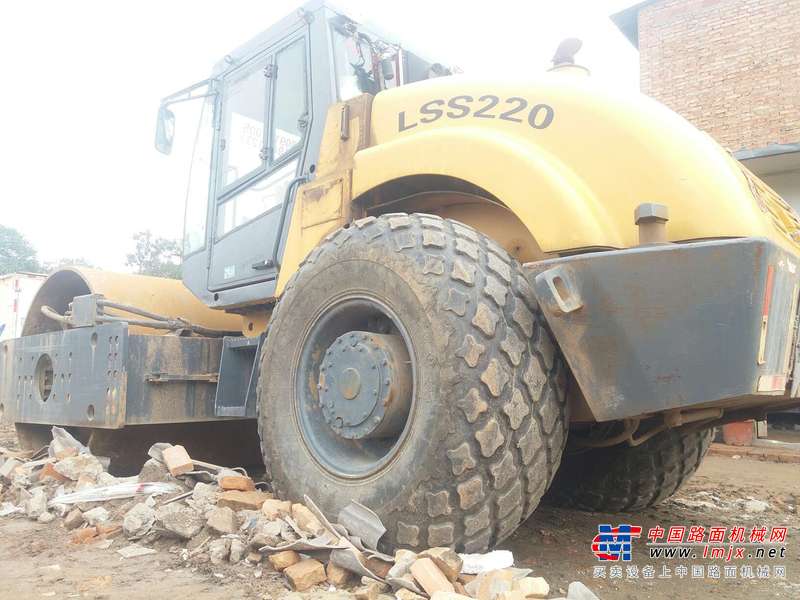 陕西出售转让二手2000小时2007年洛建LSS220单钢轮压路机
