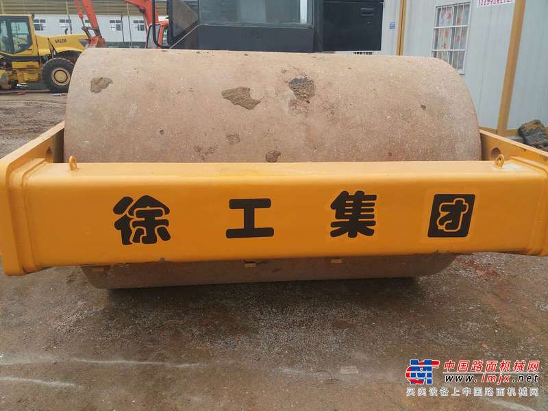 陕西出售转让二手900小时2015年徐工XS222J单钢轮压路机