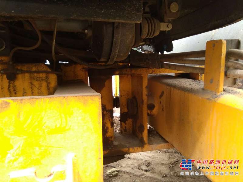 山西出售转让二手2500小时2016年洛建YZD单钢轮压路机
