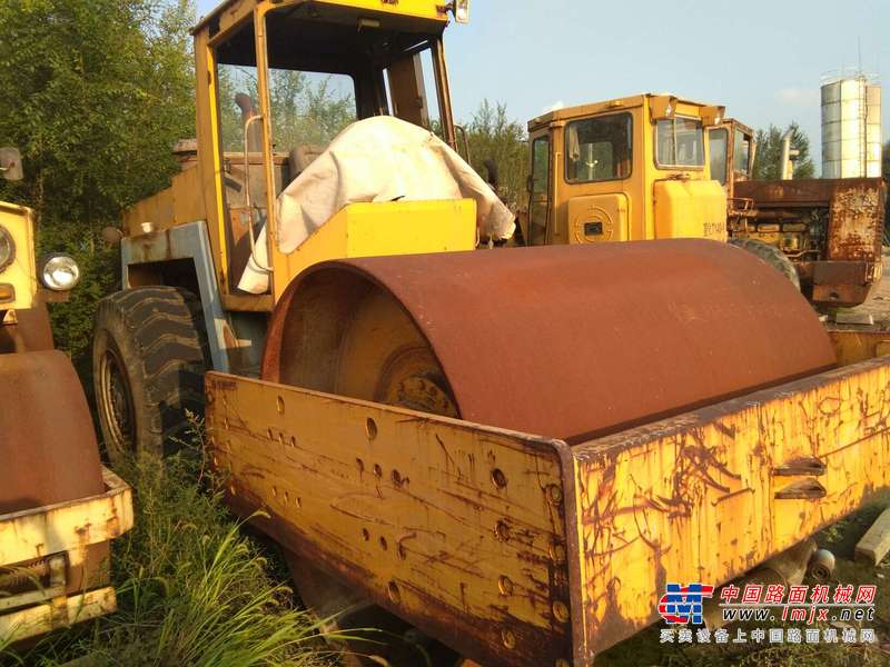 山西出售转让二手4000小时2005年洛建ZY18单钢轮压路机