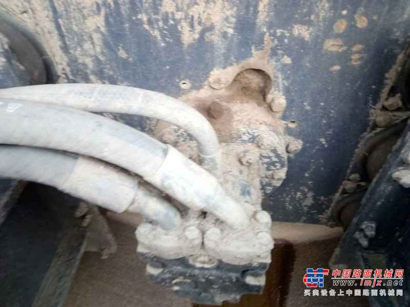 辽宁出售转让二手4000小时2012年徐工XS202J单钢轮压路机