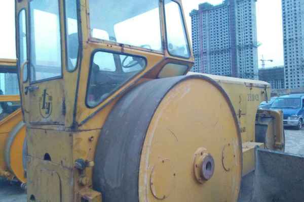 山西出售转让二手6000小时2005年洛建3Y18X21三轮压路机