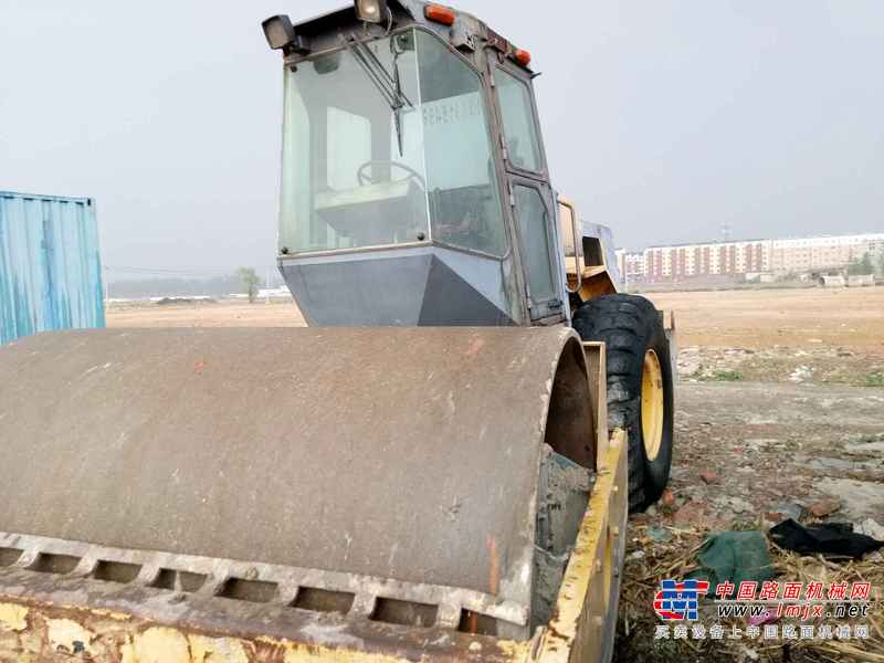 辽宁出售转让二手15000小时2005年洛阳路通LTC12G单钢轮压路机