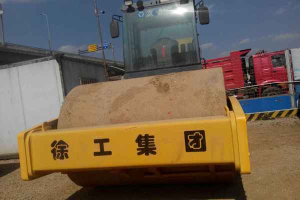 云南出售转让二手2800小时2013年徐工XS222J单钢轮压路机