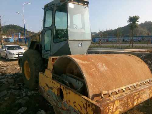 贵州出售转让二手8890小时2008年徐工Y18单钢轮压路机