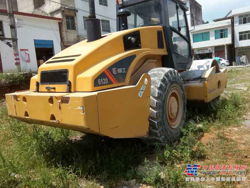 贵州出售转让二手6200小时2012年柳工CLG6120单钢轮压路机