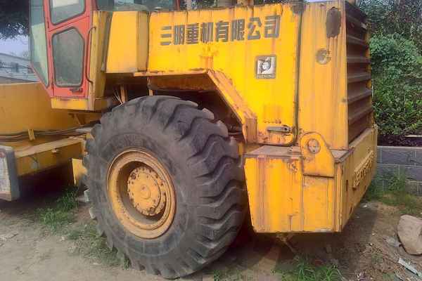 山西出售转让二手6000小时2008年厦工三明XG6181单钢轮压路机