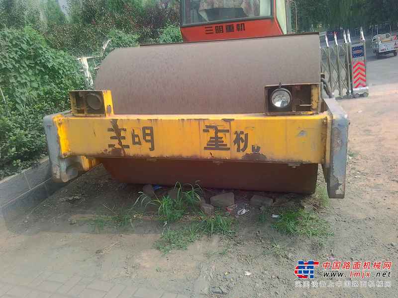 山西出售转让二手6000小时2008年厦工三明XG6181单钢轮压路机