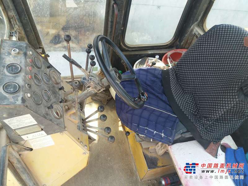 陕西出售转让二手2800小时2005年鼎盛天工PY160C平地机