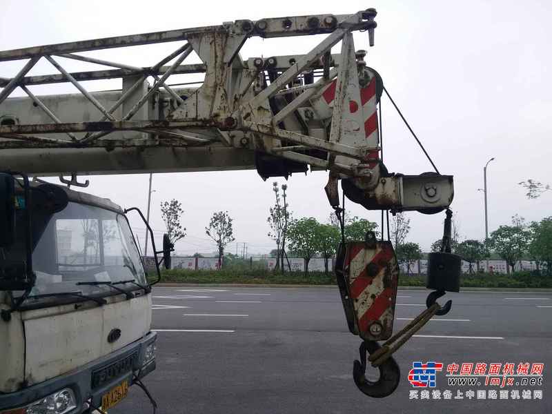 湖南出售转让二手5000小时2009年中联重科QY25V441汽车起重机