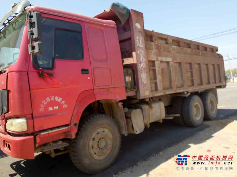 辽宁出售转让二手2010年中国重汽豪沃ZZ3257N5247自卸车