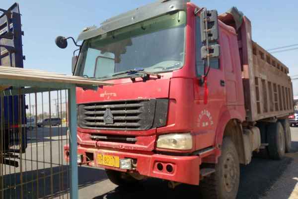 辽宁出售转让二手2010年中国重汽豪沃ZZ3257N5247自卸车