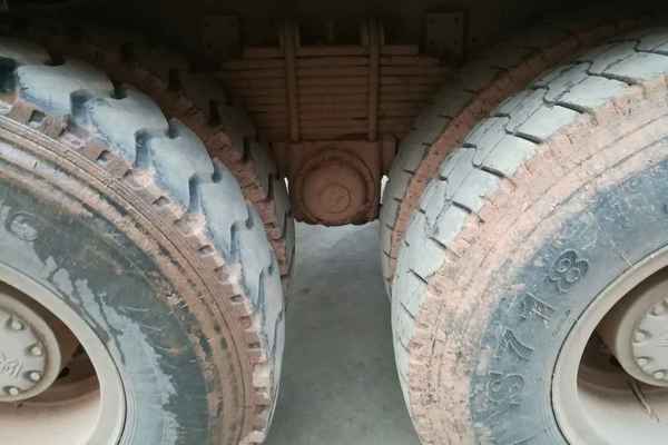 湖南出售转让二手2013年陕汽奥龙SX3255UN384自卸车