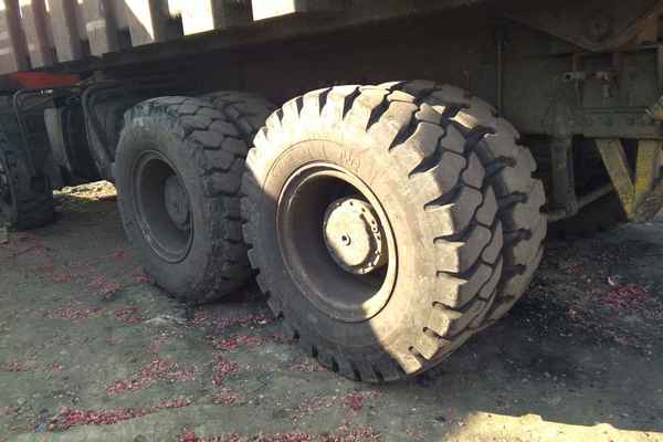 内蒙古出售转让二手2012年中国重汽ZZ5607UDNB38400自卸车