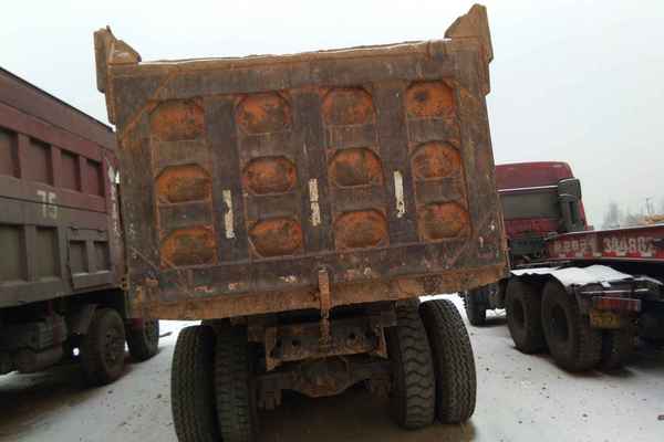 内蒙古出售转让二手2012年北奔ND3311D29自卸车