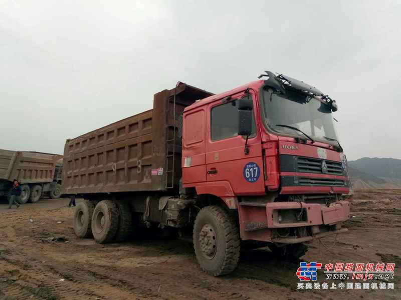 山西出售转让二手2012年中国重汽豪泺ZZ3257N3847C自卸车