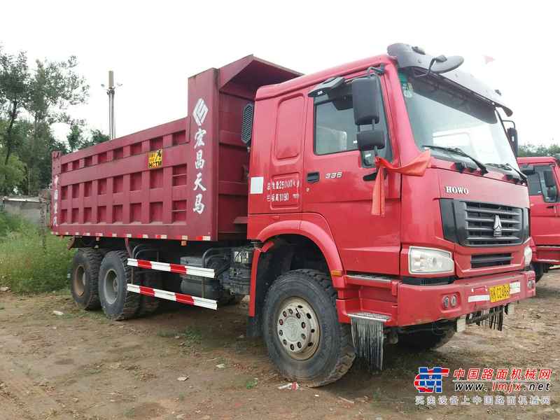 陕西出售转让二手2013年中国重汽豪泺ZZ3257N3648B自卸车
