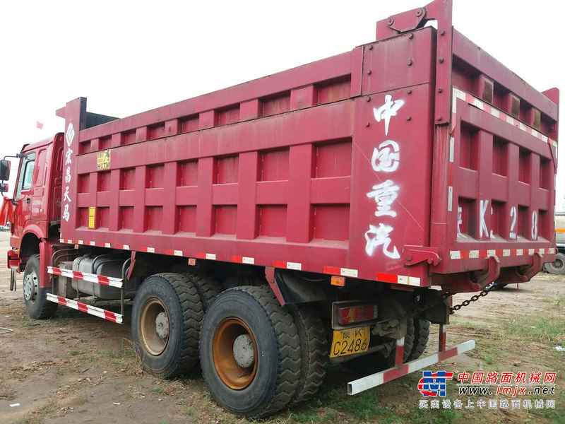 陕西出售转让二手2013年中国重汽豪泺ZZ3257N3648B自卸车