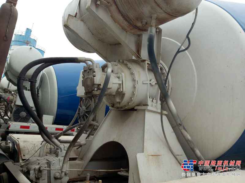 辽宁出售转让二手2010年陕汽德龙SX5315GJBJT306C搅拌运输车