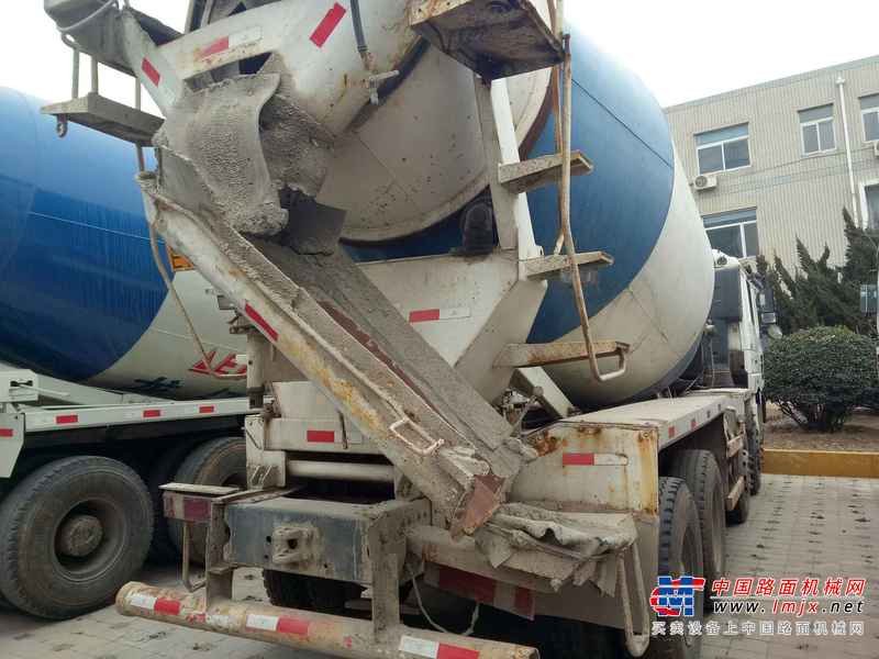 辽宁出售转让二手2010年陕汽德龙SX5315GJBJT306C搅拌运输车