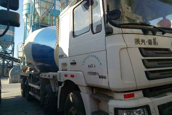 辽宁出售转让二手2011年陕汽德龙SX5315GJBJT306C搅拌运输车