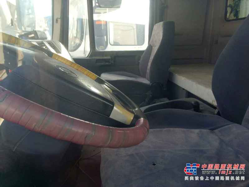 辽宁出售转让二手2011年陕汽德龙SX5315GJBJT306C搅拌运输车