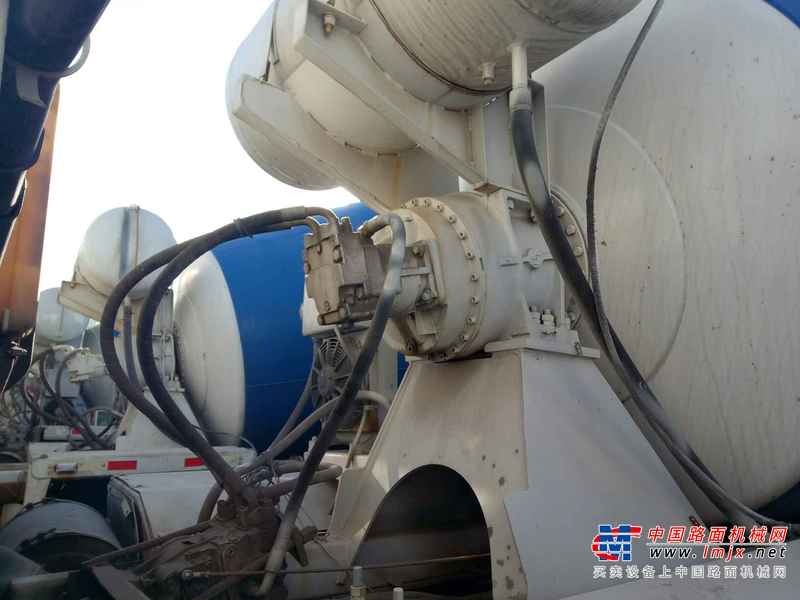 辽宁出售转让二手2011年陕汽德龙SX5315GJBJT306C搅拌运输车