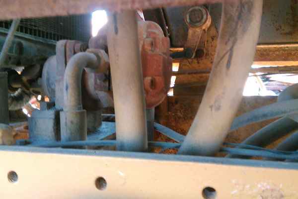 辽宁出售转让二手11000小时2005年洛建YZ7G三轮压路机