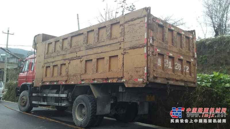 贵州出售转让二手2010年东风EQ3290GFJ自卸车