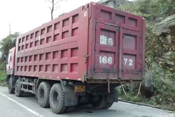 贵州出售转让二手2011年东风超霸DFZ3500KY自卸车