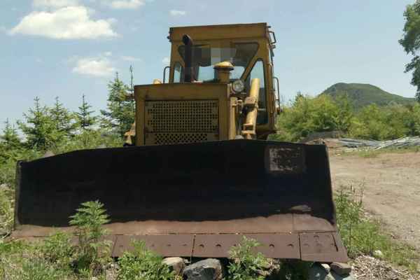 吉林出售转让二手9000小时2005年鞍山T150推土机
