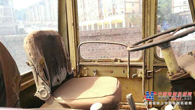 云南出售转让二手12000小时2005年洛建YZ14B单钢轮压路机