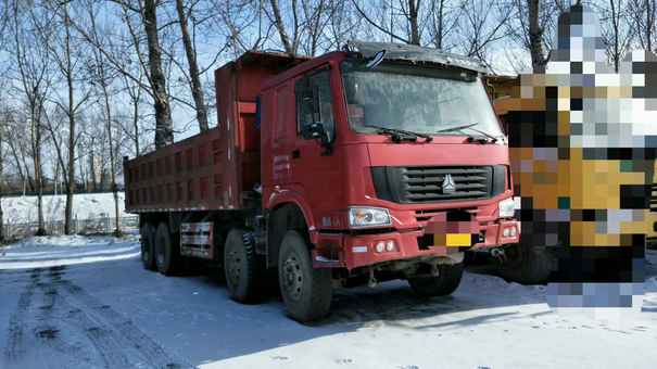 黑龙江出售转让二手2011年中国重汽豪沃ZZ3257N5247自卸车
