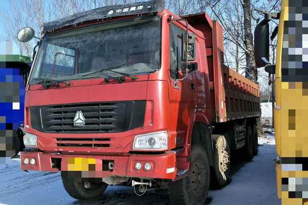 黑龙江出售转让二手2011年中国重汽豪沃ZZ3257N5247自卸车