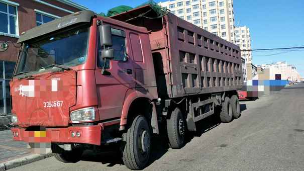 黑龙江出售转让二手2010年中国重汽豪沃ZZ3257M2941自卸车