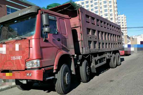 黑龙江出售转让二手2010年中国重汽豪沃ZZ3257M2941自卸车