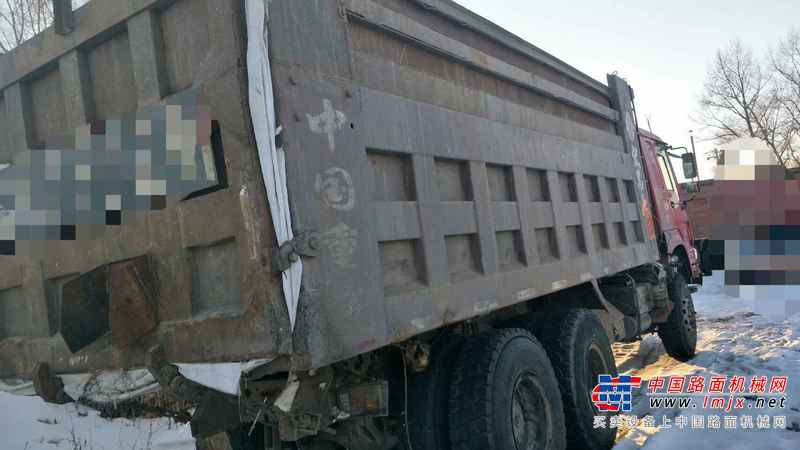 黑龙江出售转让二手2011年中国重汽豪沃ZZ3257M2941自卸车