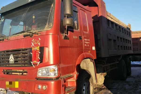 黑龙江出售转让二手2010年中国重汽豪沃ZZ3257M2941自卸车