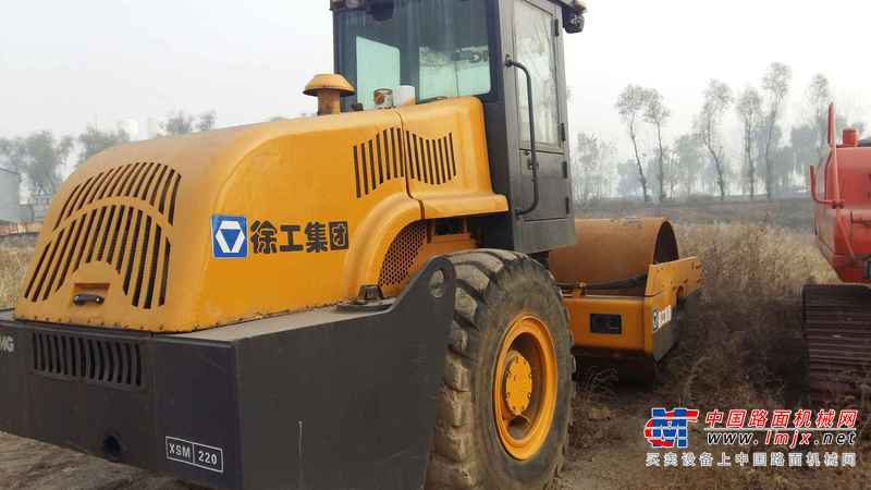 山西出售转让二手6000小时2004年徐工XSM220单钢轮压路机