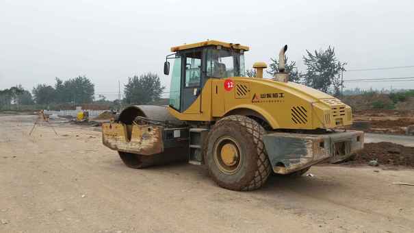 陕西出售转让二手3051小时2012年临工LGS8220单钢轮压路机