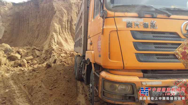 山西出售转让二手2012年陕汽德龙SX3255DR354C自卸车