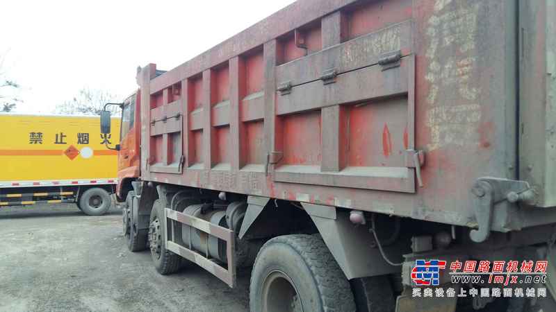 山西出售转让二手2012年东风EQ3290GFJ自卸车