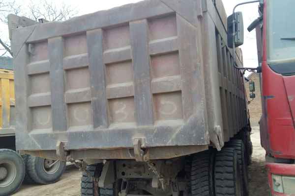 山西出售转让二手2012年中国重汽豪沃ZZ5437N466741自卸车