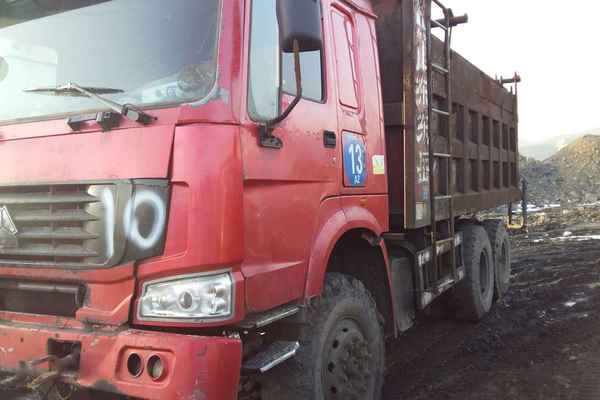 山西出售转让二手2011年中国重汽豪沃ZZ3257N3847D1N7WA自卸车