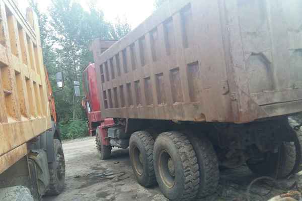 山西出售转让二手2010年中国重汽ZZ5607UDNB38400自卸车