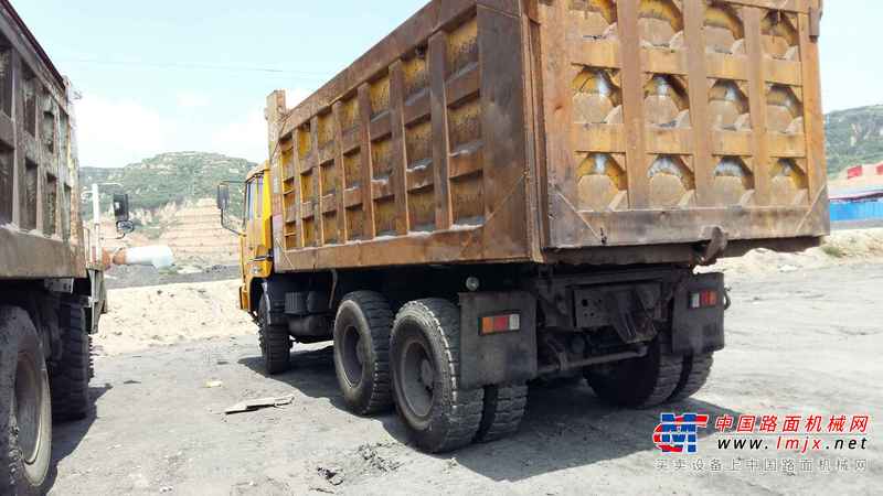 山西出售转让二手2012年红岩CQ3254SMHG384自卸车