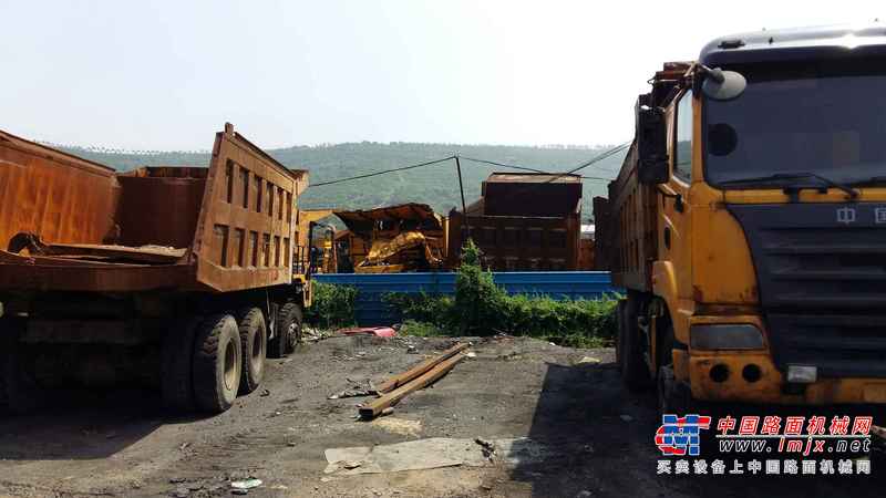 山西出售转让二手2011年中国重汽豪运ZZ5255GJBN3845C自卸车